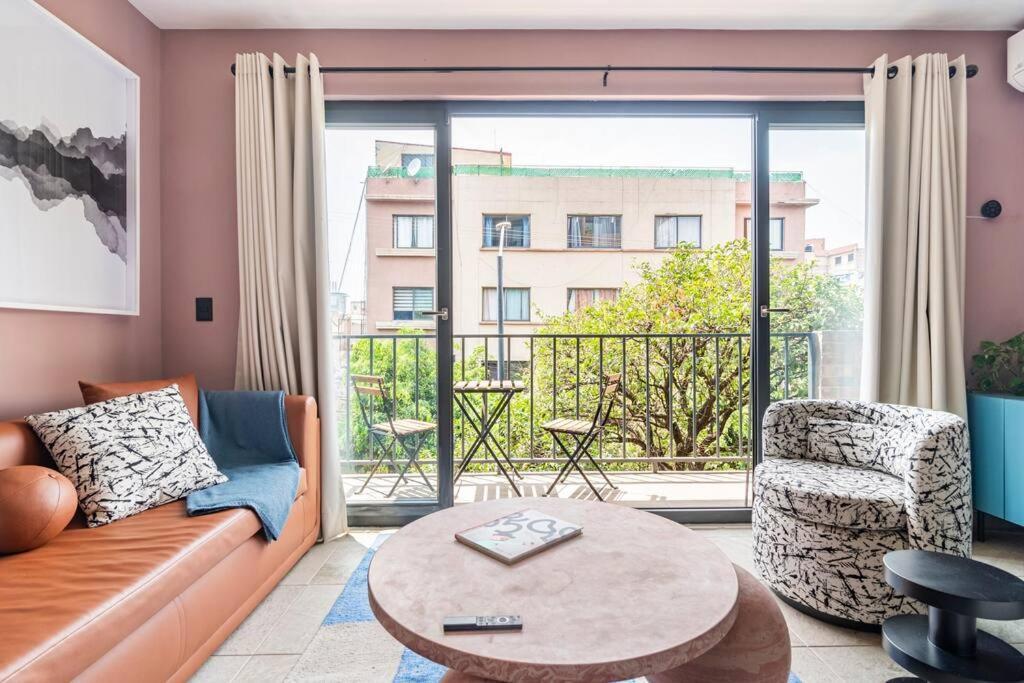 Modern And Comfy Right Between Roma-condesa Mexico City