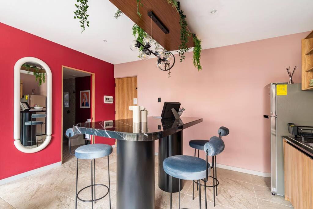 Modern And Comfy Right Between Roma-condesa Apartment *