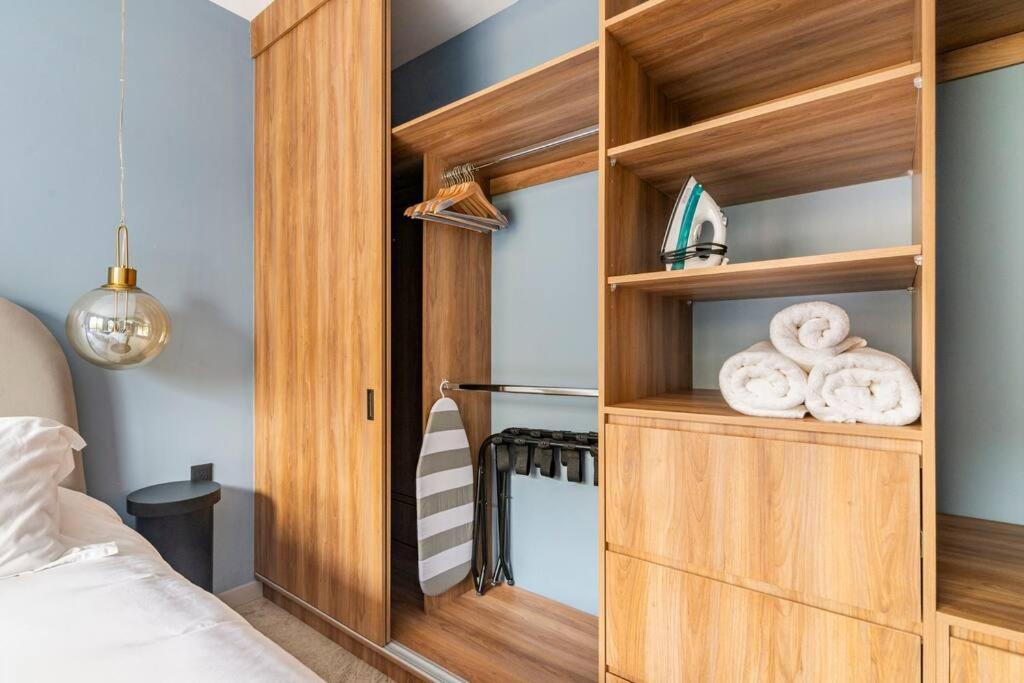 Modern And Comfy Right Between Roma-condesa Mexico City