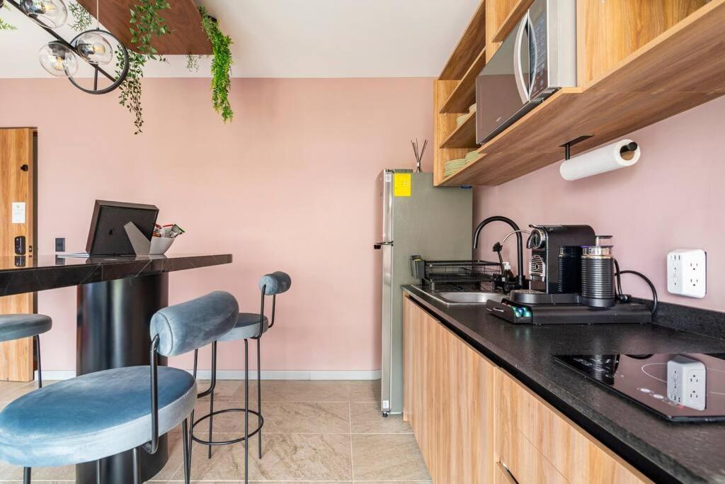 Modern And Comfy Right Between Roma-condesa *